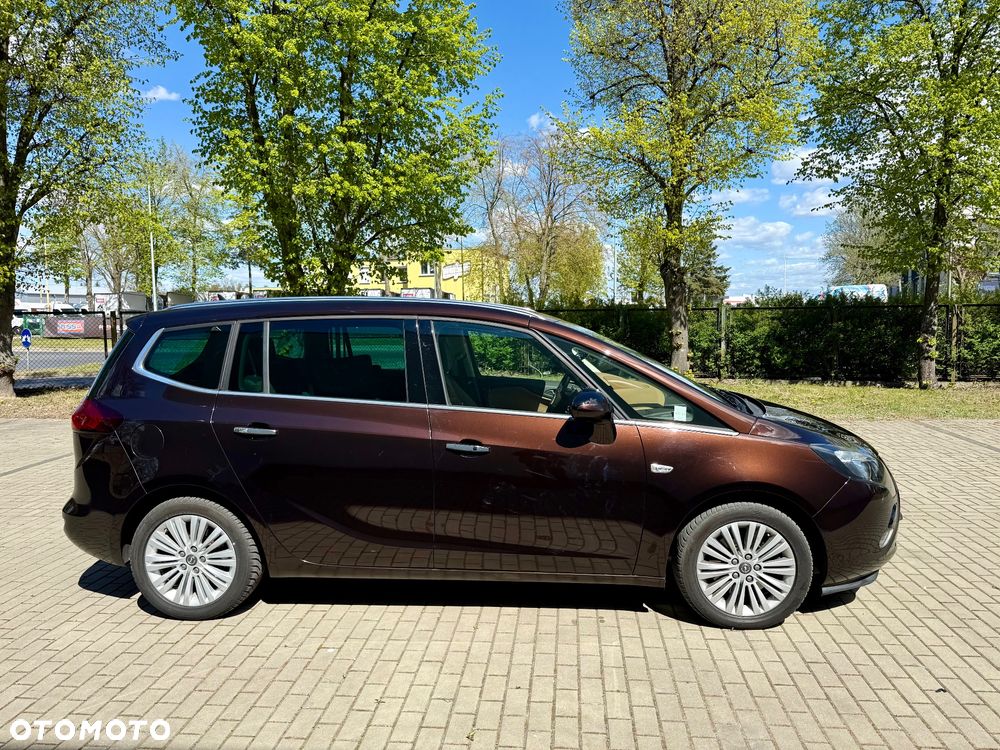 Opel Zafira - 27