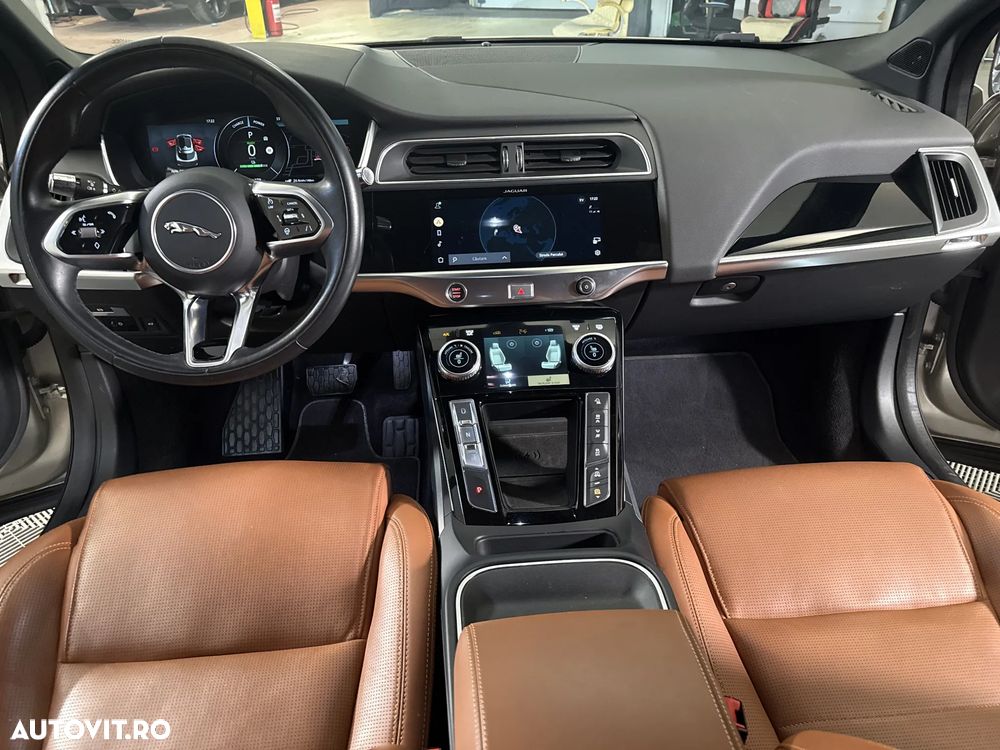 Jaguar I-Pace - 10