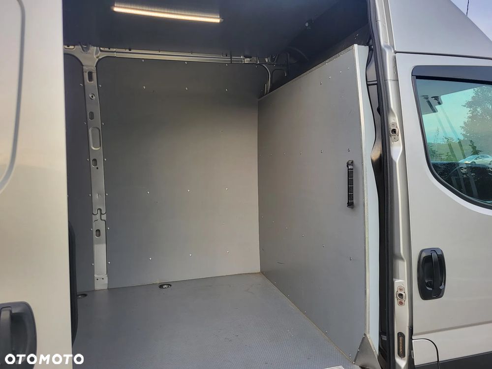 Iveco Daily - 34