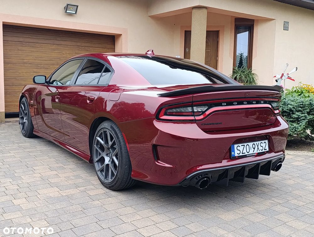 Dodge Charger 6.4 Scat Pack - 13
