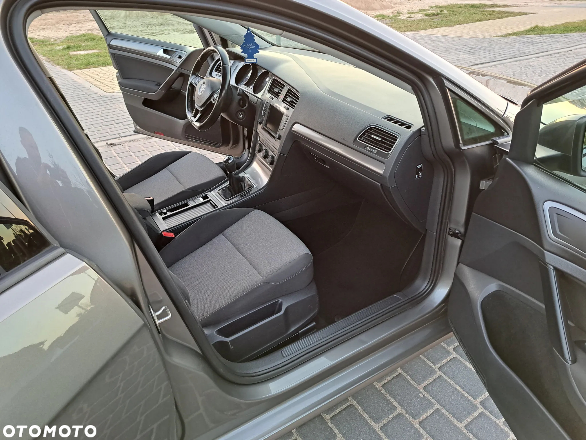 Volkswagen Golf VII 1.6 TDI BMT Trendline - 22