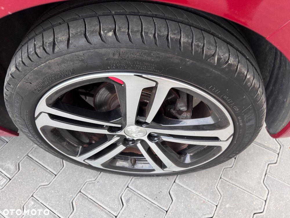 Peugeot 208 PureTech 110 Stop & Start Allure - 31