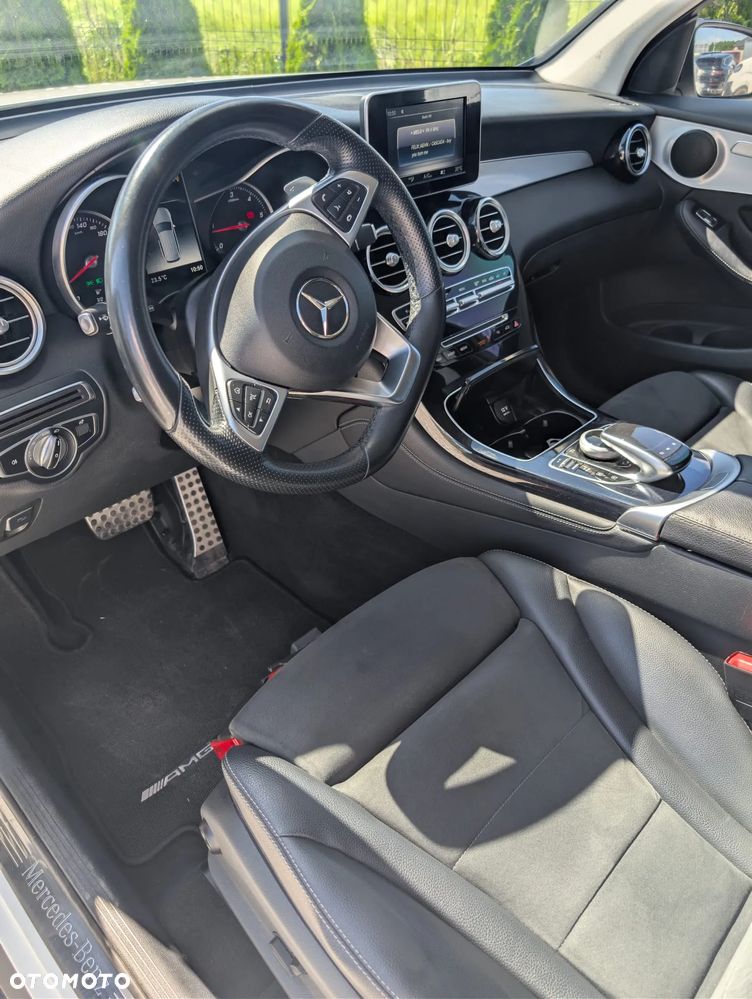 Mercedes-Benz GLC 220 d 4-Matic - 28