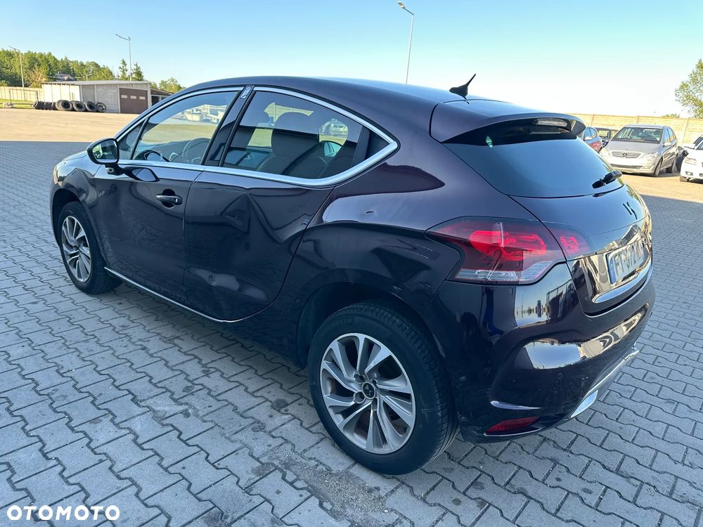 Citroën DS4 e-HDi 115 Chic - 5