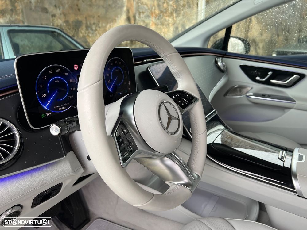 Mercedes-Benz EQE 300 AMG Line - 16