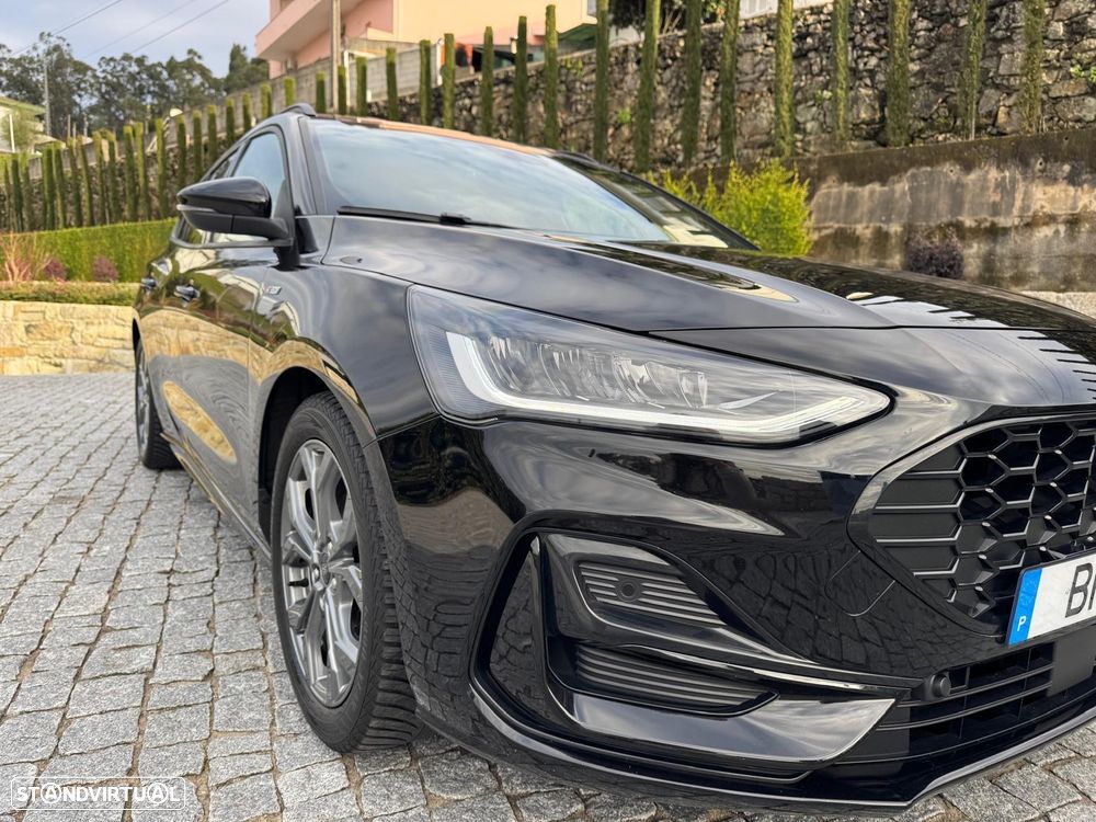Ford Focus SW 1.0 EcoBoost Hybrid Aut. ST-LINE X - 4