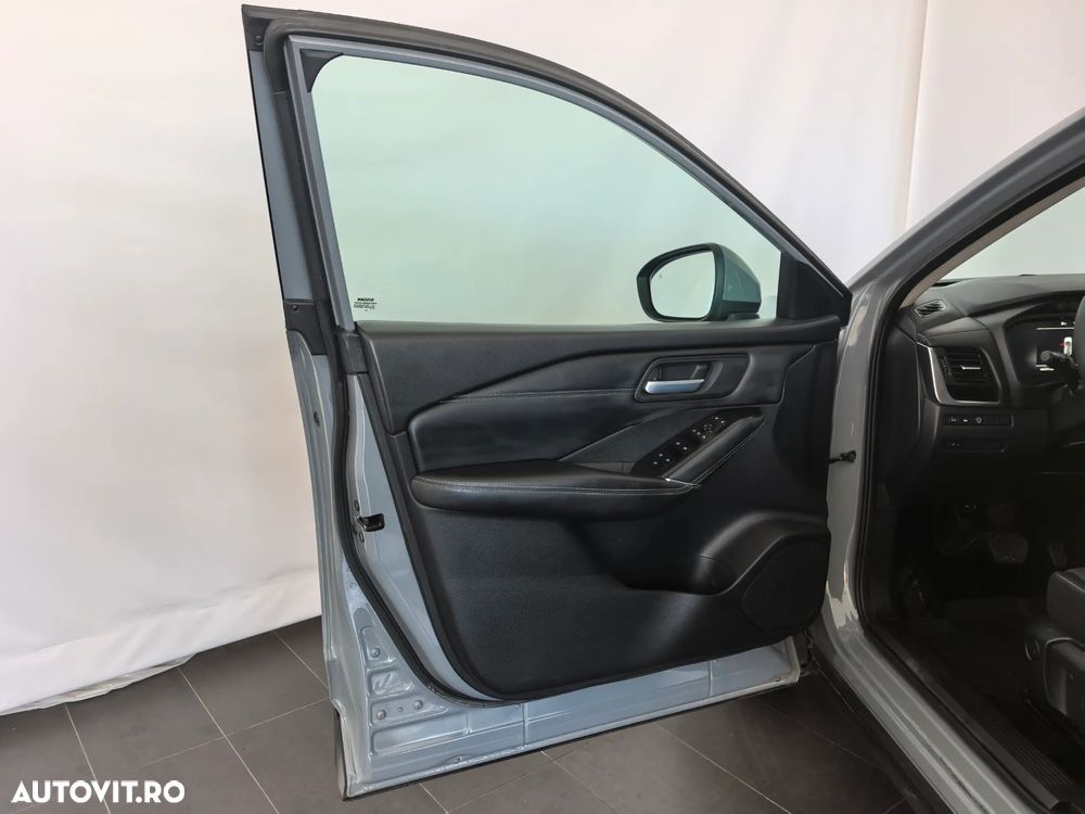 Nissan Qashqai 1.3 l MHEV X-Tronic N-Connecta - 10