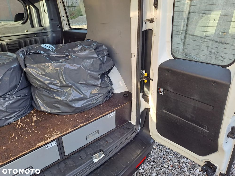 Fiat Doblo 1.3 M-jet 90KM Klima Blaszak - 15