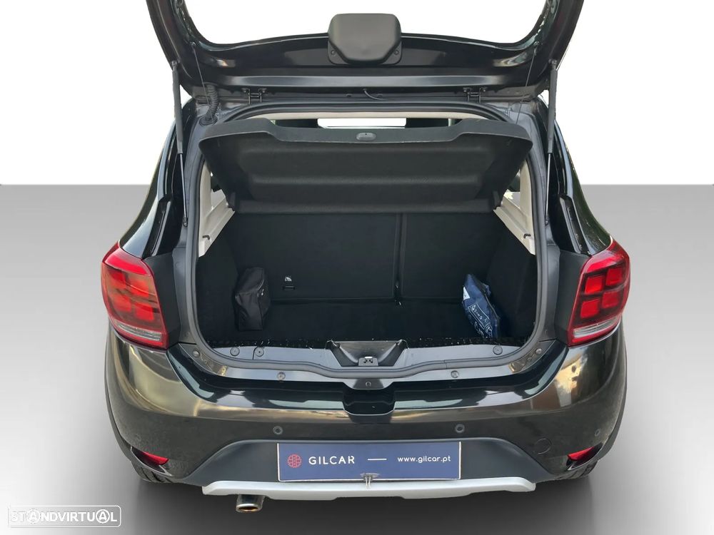 Dacia Sandero - 16