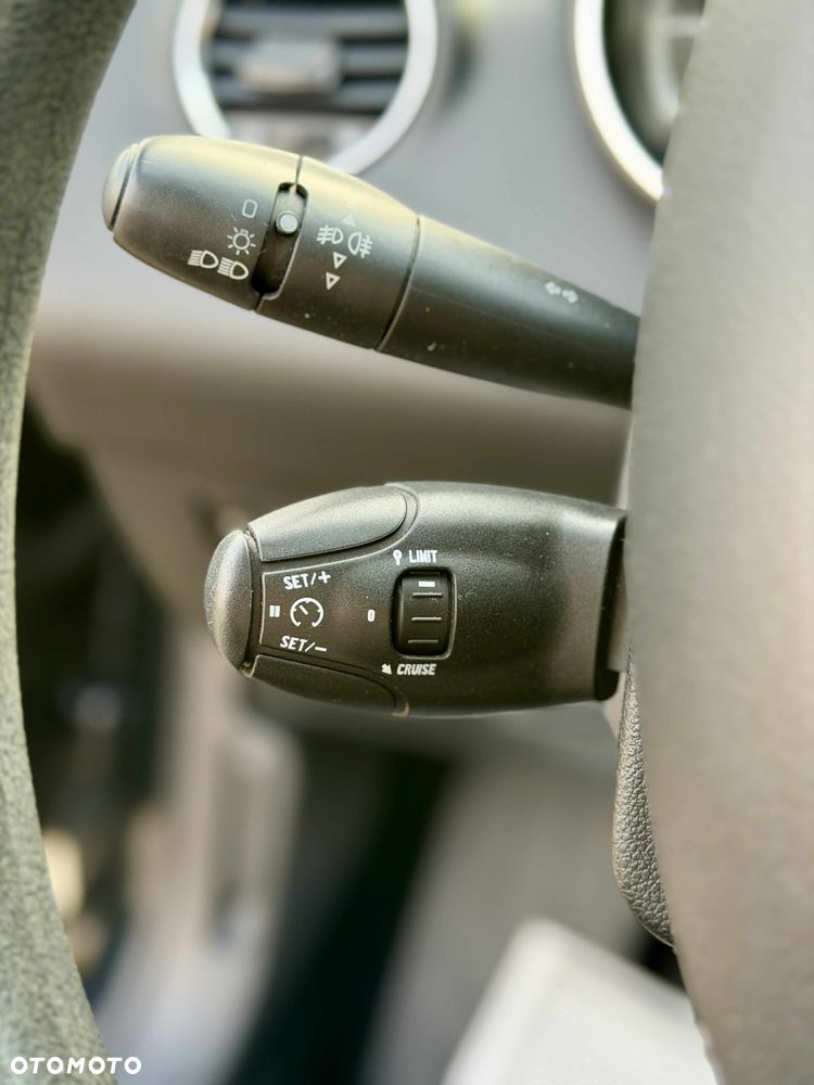 Peugeot 308 1.6 VTi Style - 9