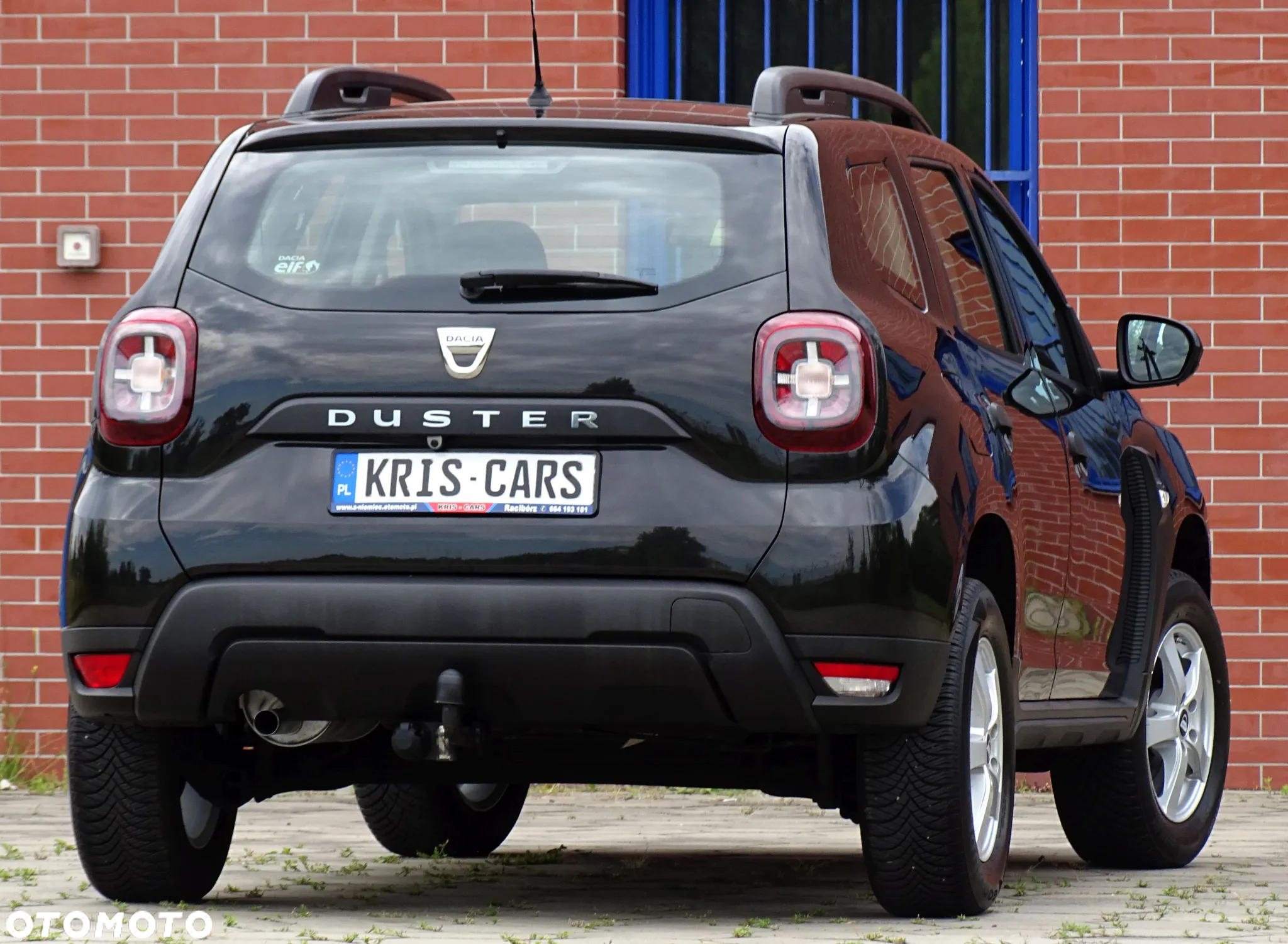 Dacia Duster 1.6 SCe Blackshadow S&S - 6