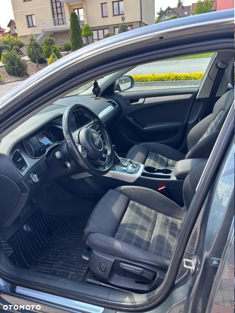 Audi A4 Limousine 2.0 TDI DPF multitronic Ambition - 13
