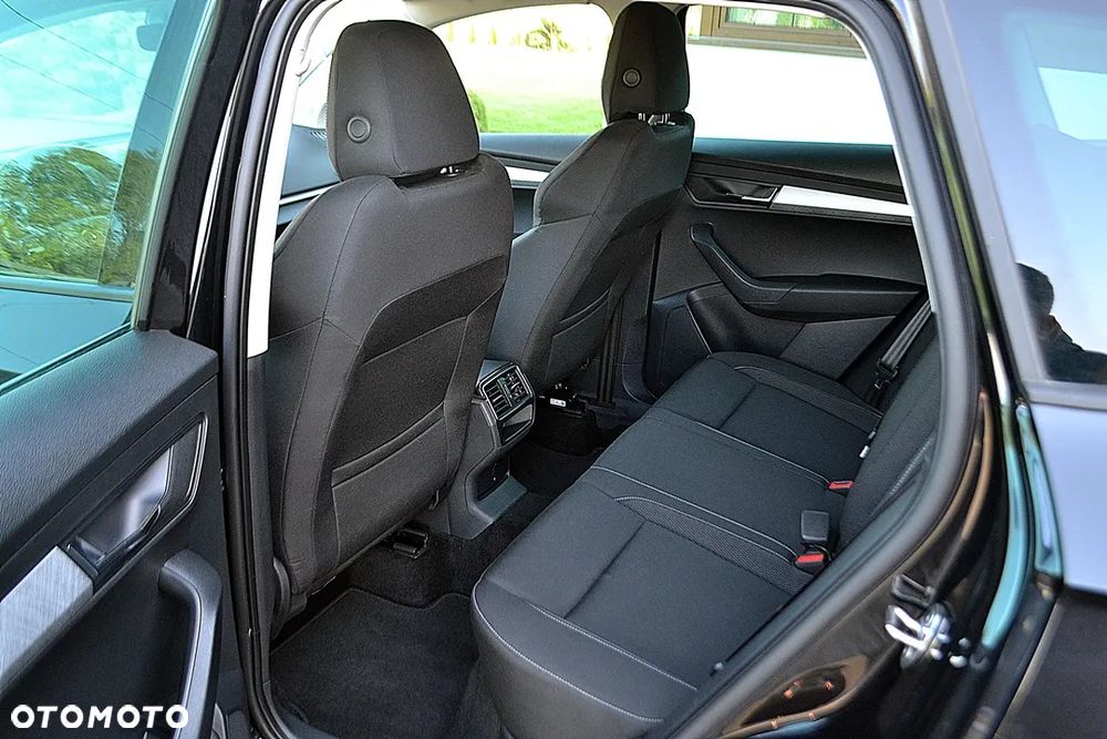 Skoda Karoq 1.5 TSI ACT DSG Balance - 12