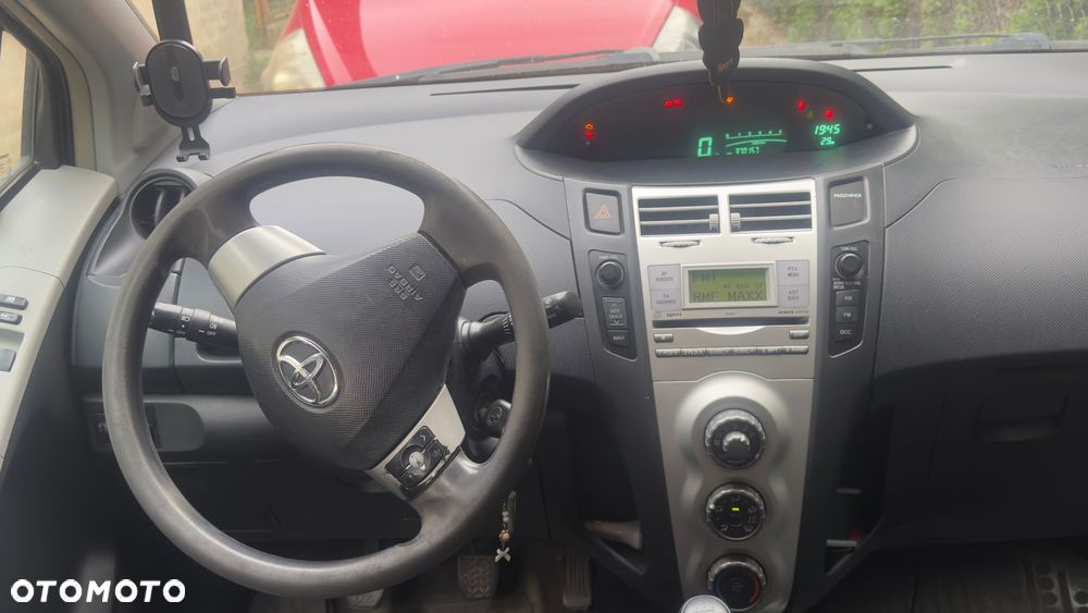 Toyota Yaris 1.4 D-4D Luna A/C - 4