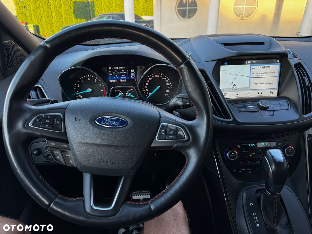 Ford Kuga 1.5 EcoBoost 4x4 ST-Line - 15