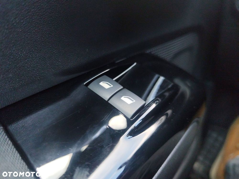 Citroën C3 1.2 PureTech Max EAT6 - 15