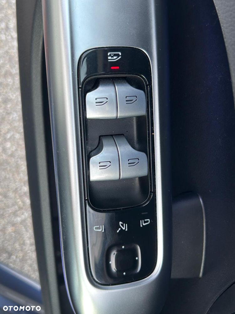 Mercedes-Benz Klasa C 220 d mHEV 4-Matic AMG - 12