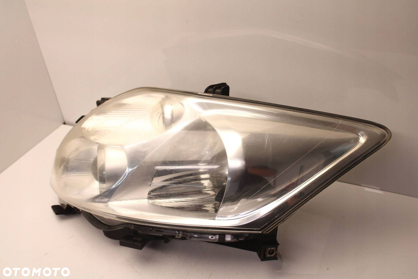 TOYOTA AURIS I 06R- REFLEKTOR LEWY LAMPA LEWA PRZEDNIA PRZÓD - 3