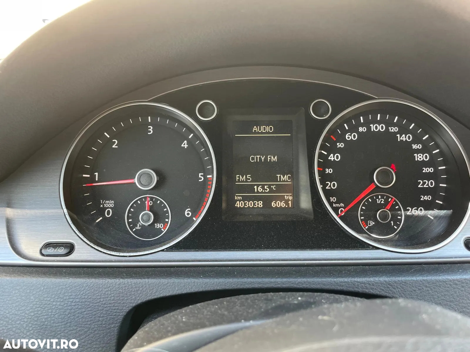Volkswagen Passat Variant 2.0 Blue TDI SCR Comfortline - 15