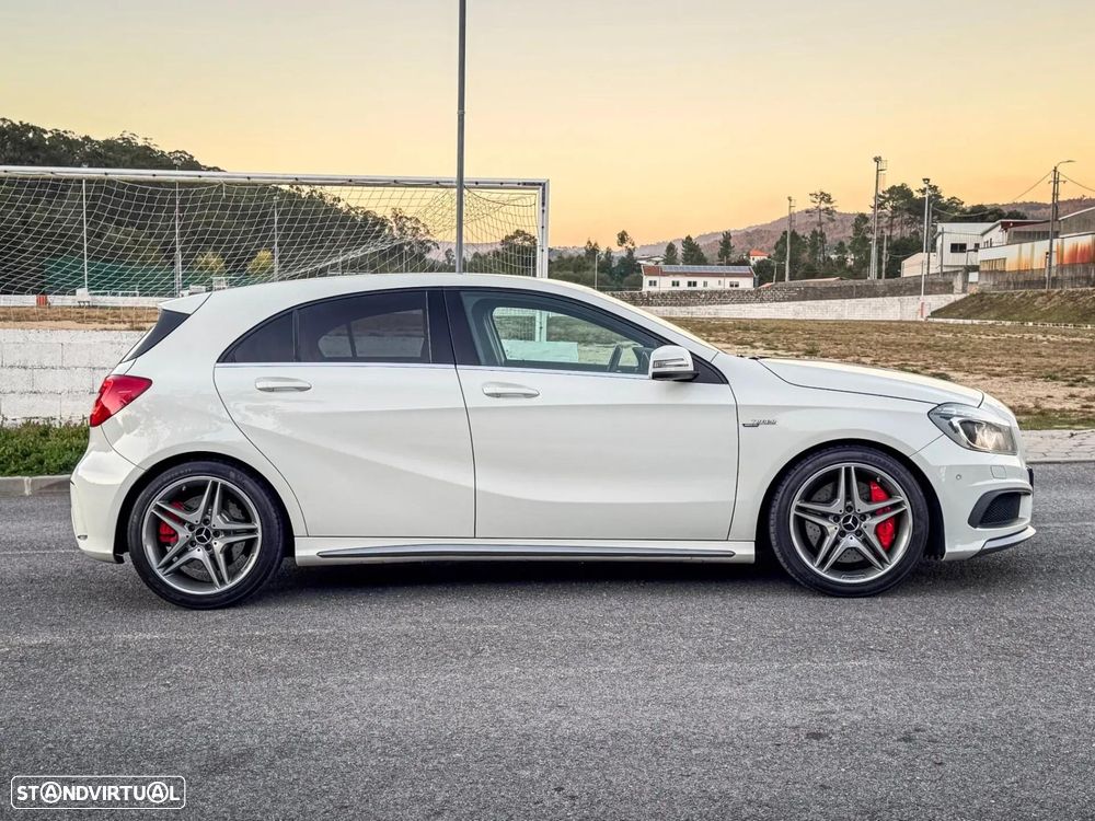 Mercedes-Benz A 45 AMG 4Matic Speedshift 7G-DCT - 6