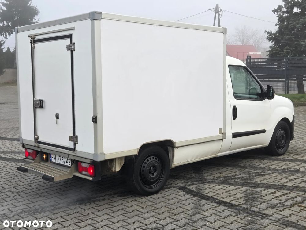 Fiat Doblo - 8