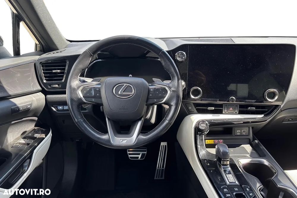 Lexus Seria NX 450h+ E-FOUR F SPORT - 14
