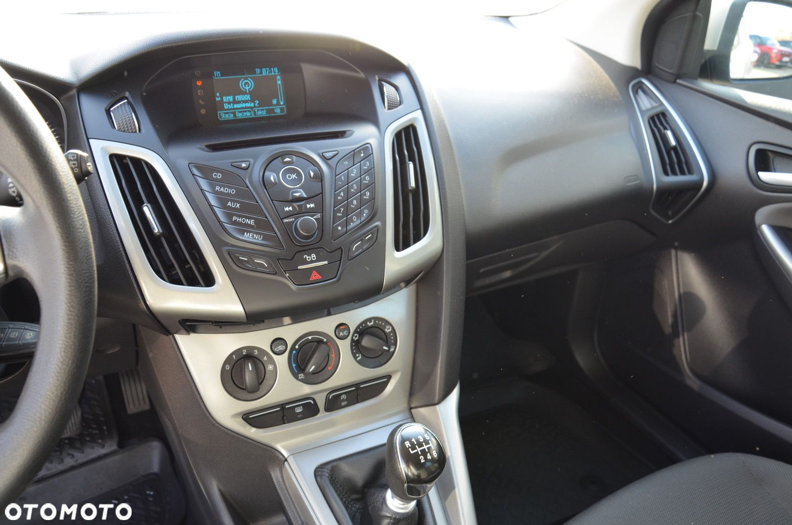 Ford Focus 1.6 TDCi Trend - 14