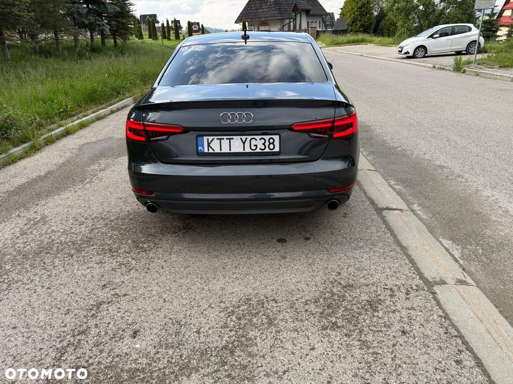 Audi A4 Limousine 2.0 TFSI ultra Sport S tronic - 17