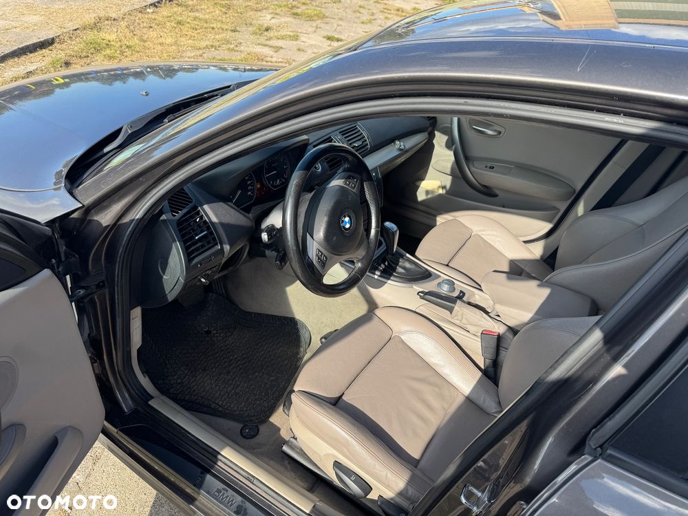 BMW Seria 1 120i - 5