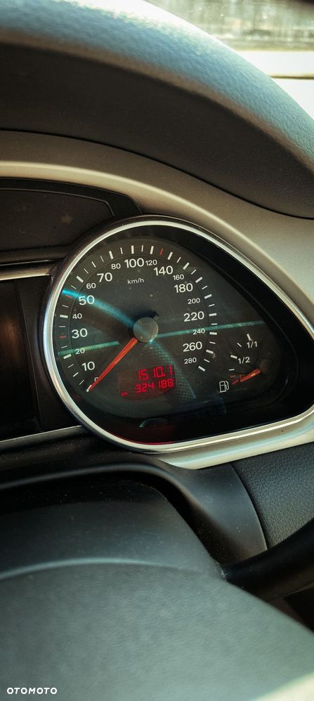 Audi Q7 3.0 TDI Quattro Tiptronic - 11