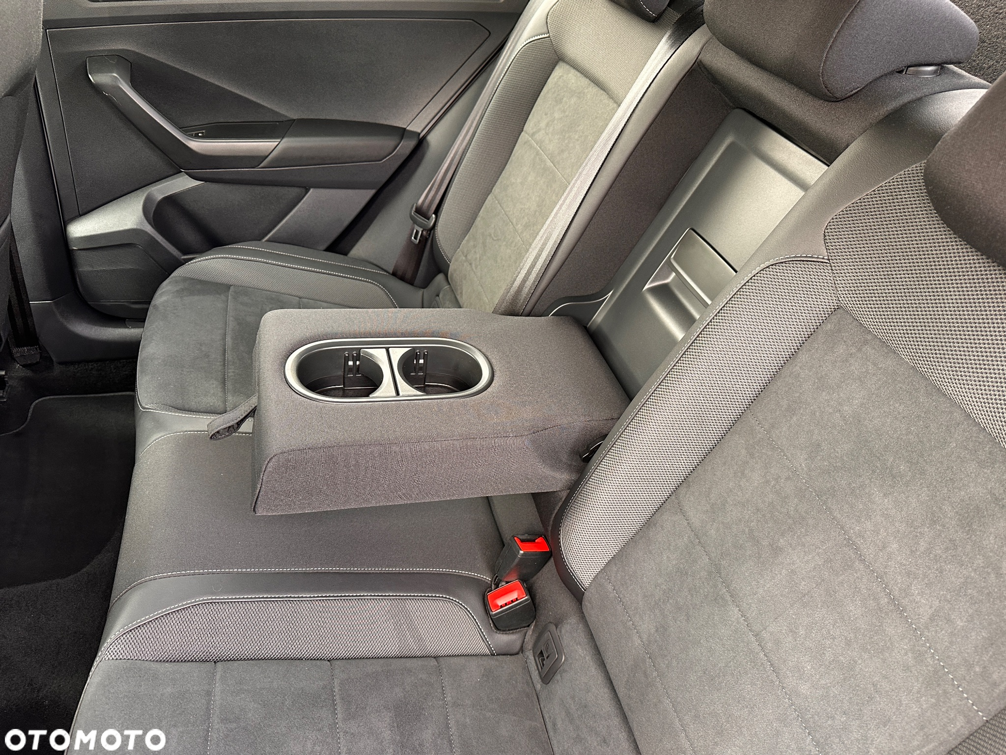 Volkswagen T-Roc 1.5 TSI Style DSG - 30