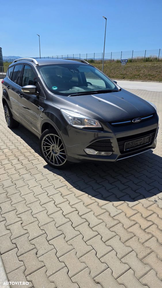 Ford Kuga - 5