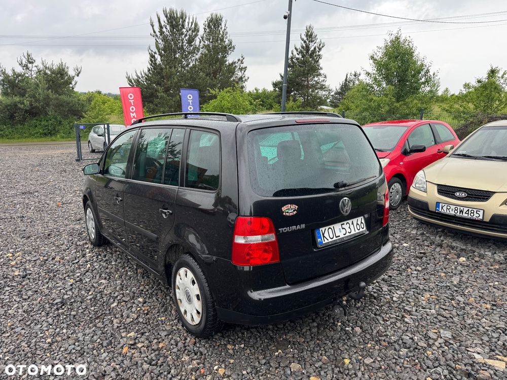 Volkswagen Touran 1.6 Trendline - 5