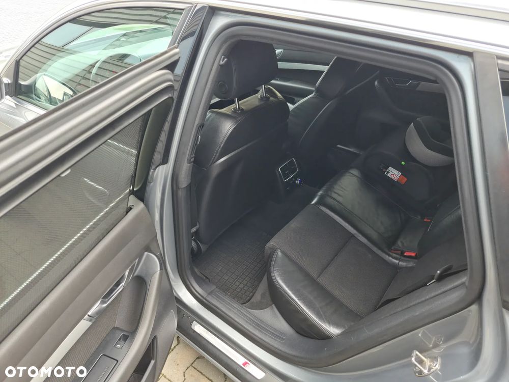 Audi A6 Avant - 18