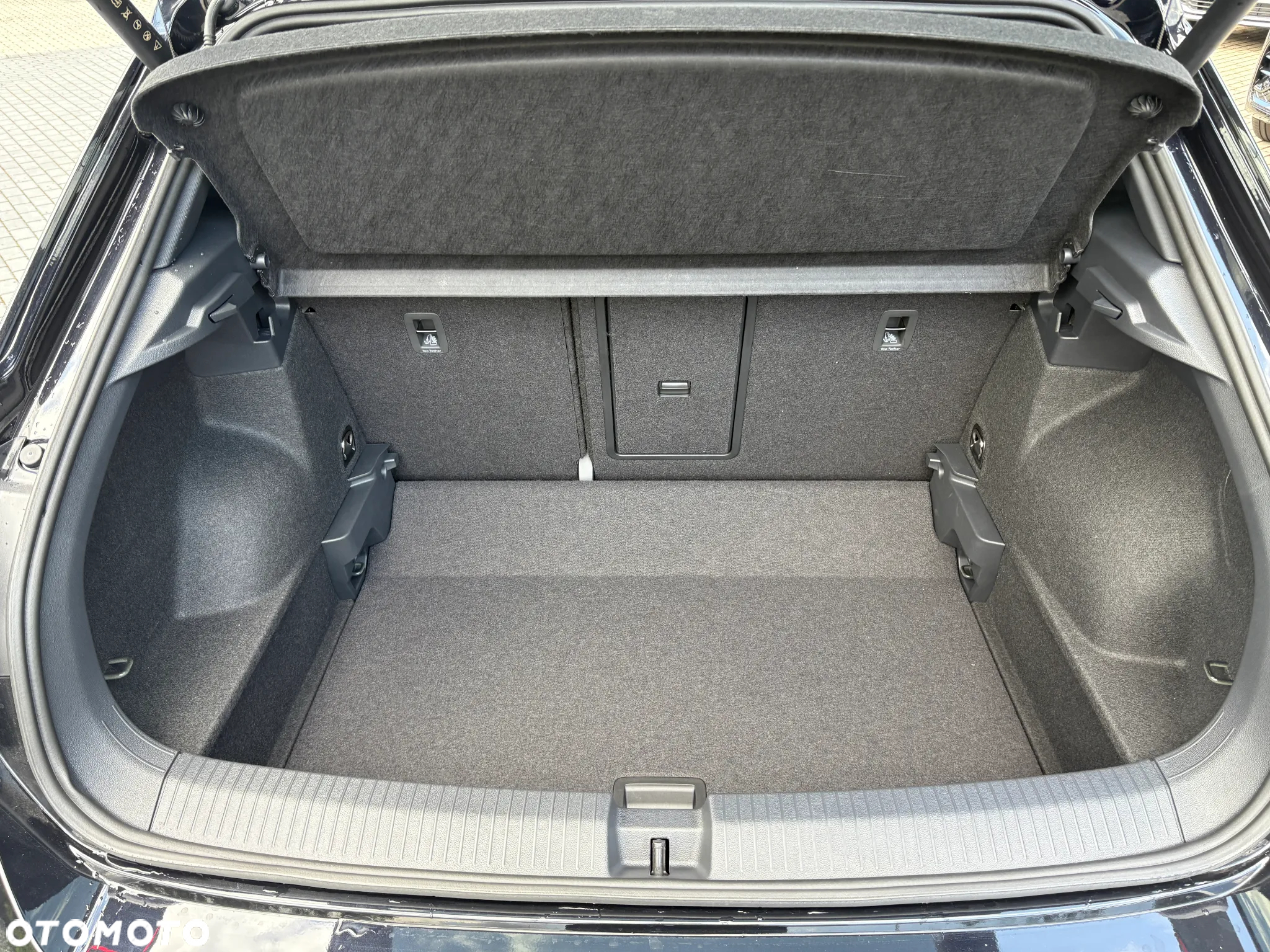 Volkswagen T-Roc 1.5 TSI R-Line Plus DSG - 6