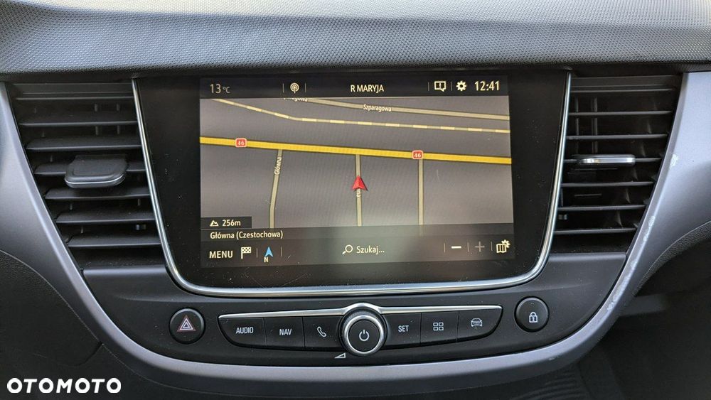 Opel Crossland X - 24