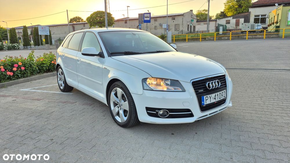Audi A3 Sportback 2.0 TDI DPF Quattro Attraction - 12