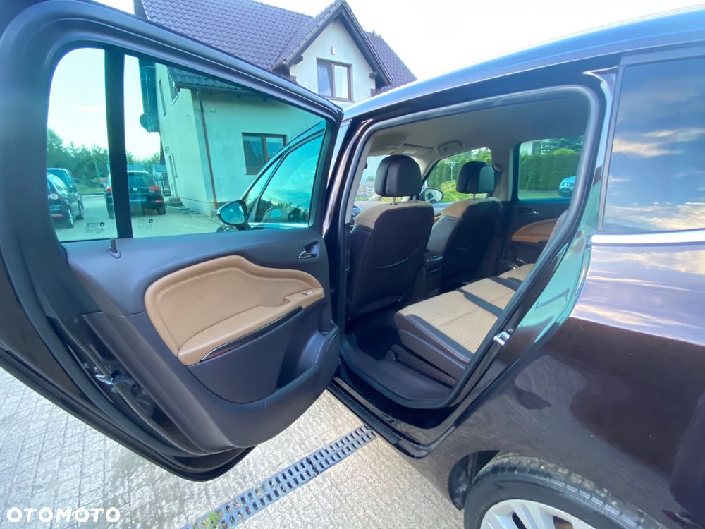 Opel Zafira Tourer 2.0 CDTI Innovation - 27
