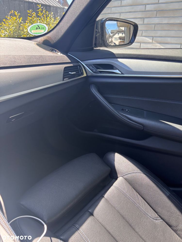BMW Seria 5 - 10