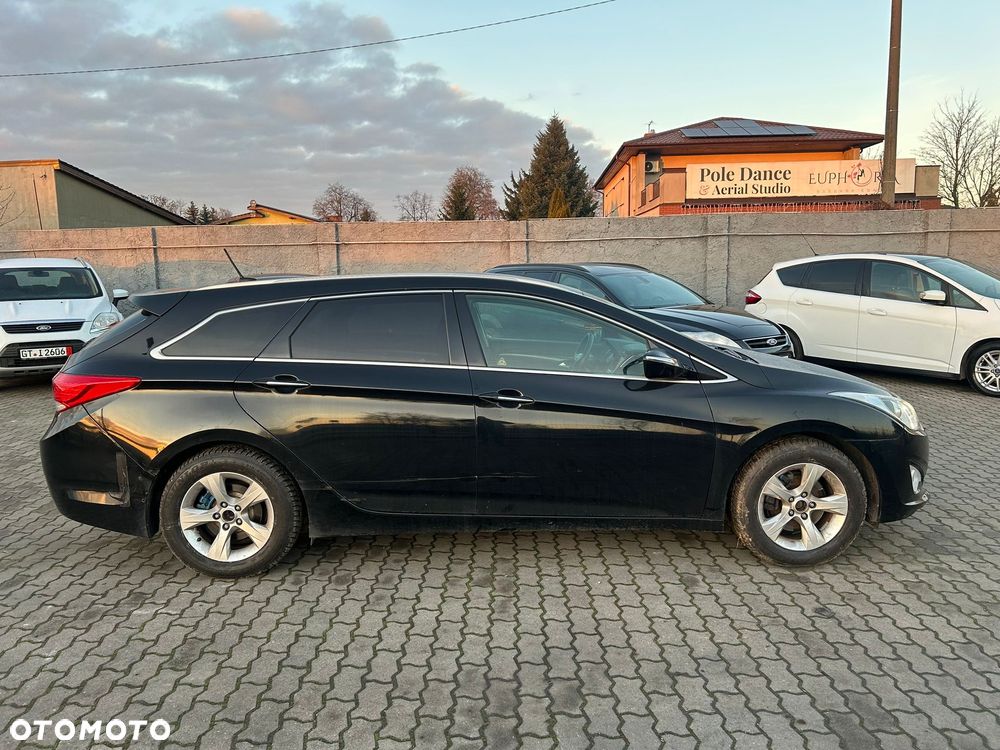 Hyundai i40 Kombi blue 1.6 CRDi Space - 8