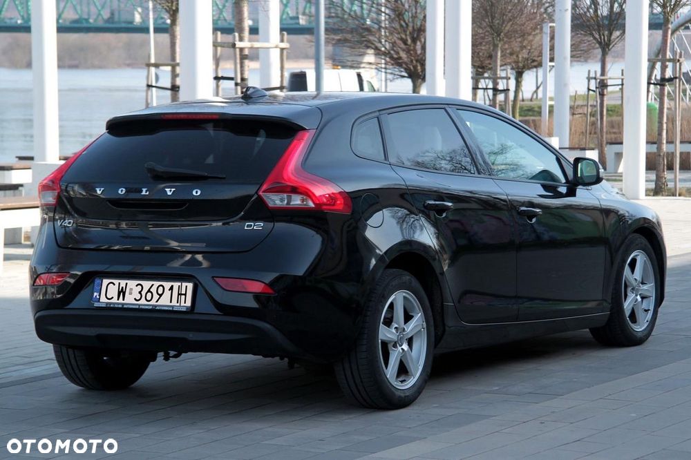Volvo V40 D2 - 3