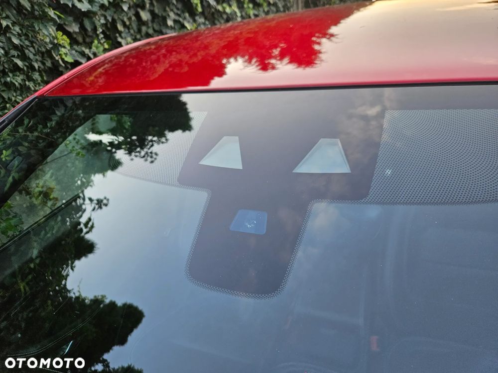 Jaguar E-Pace ver-d240-awd-r--dynamic-se - 33