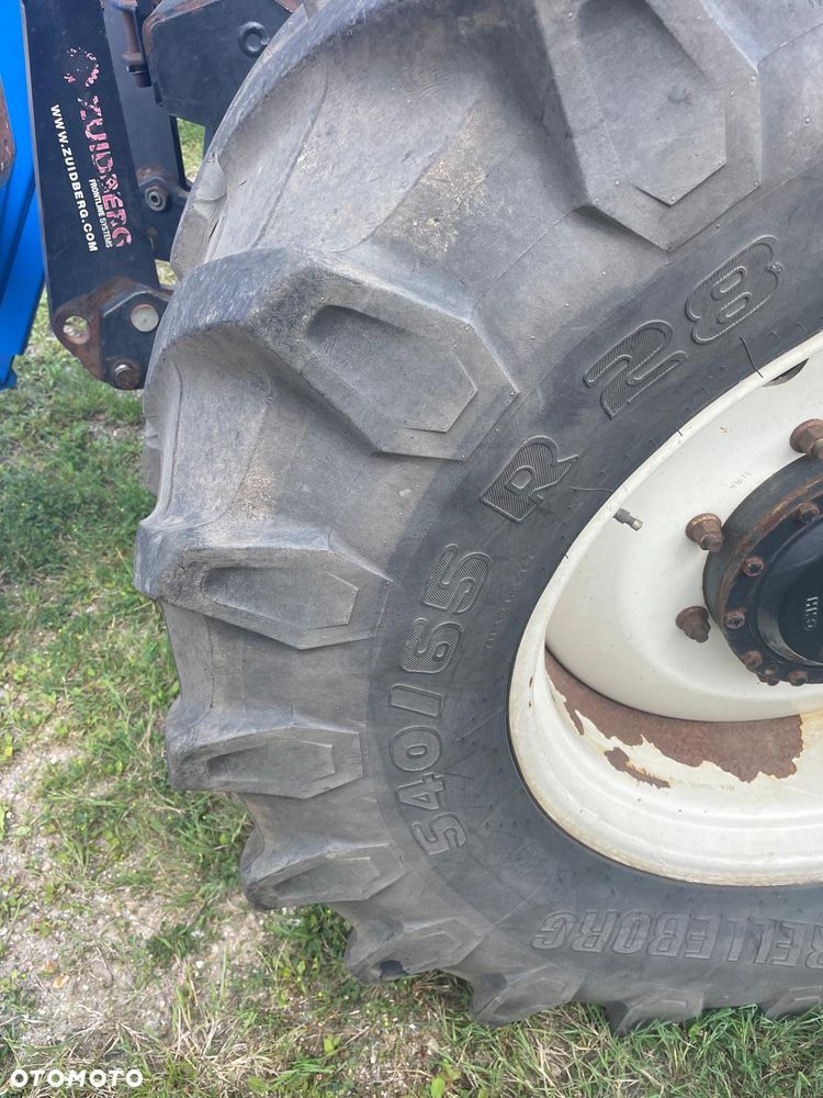 New Holland T6090 - 5