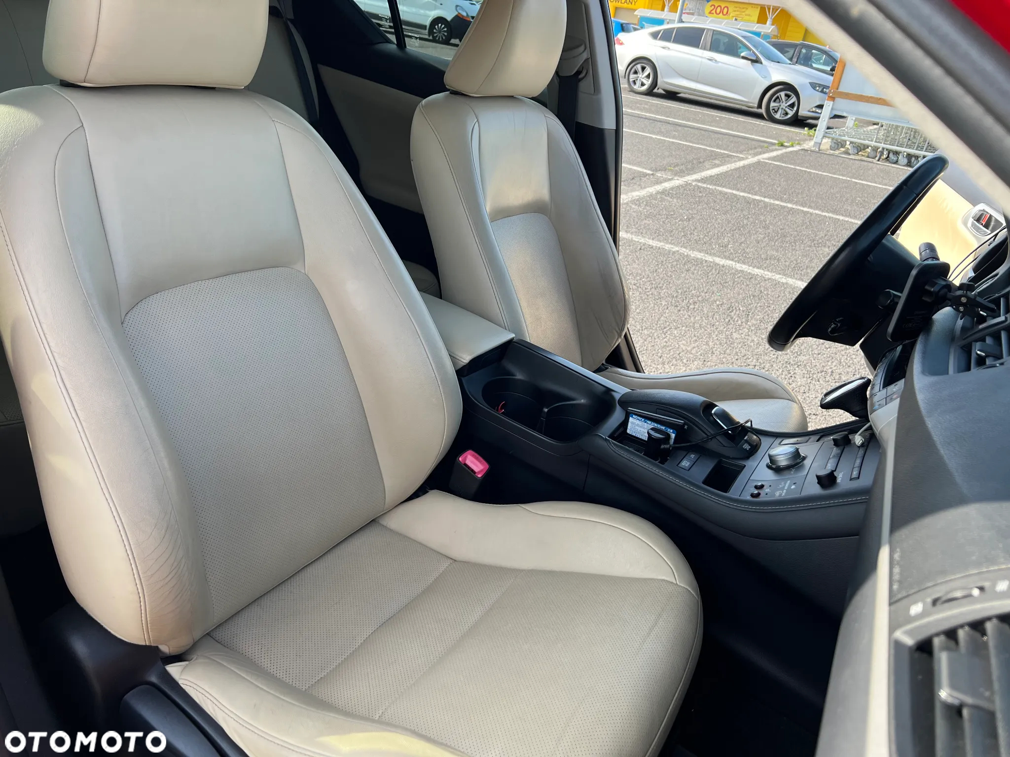 Lexus CT 200h Comfort - 11