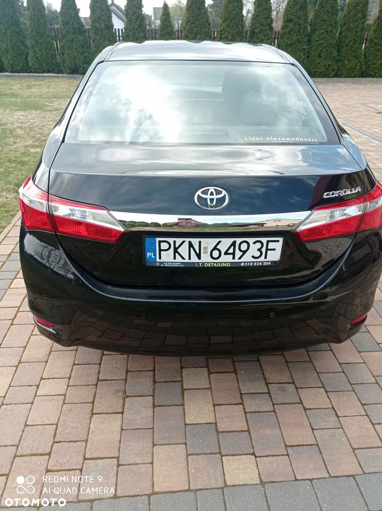 Toyota Corolla 1.6 Active - 11