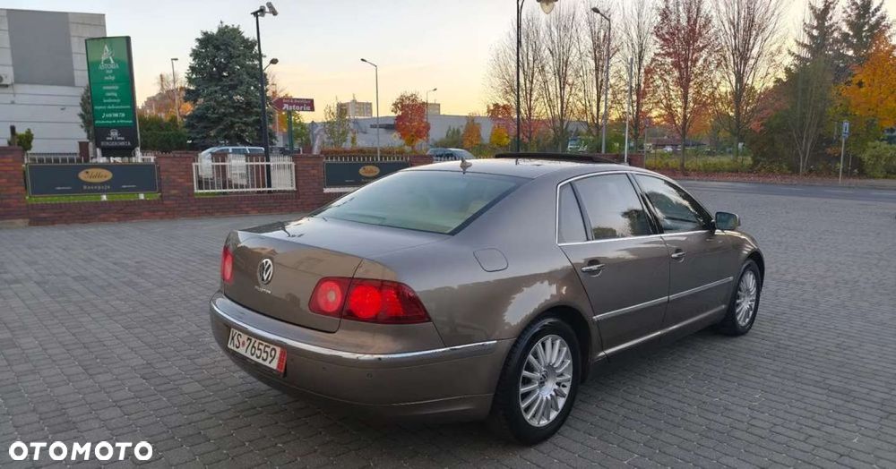 Volkswagen Phaeton - 17