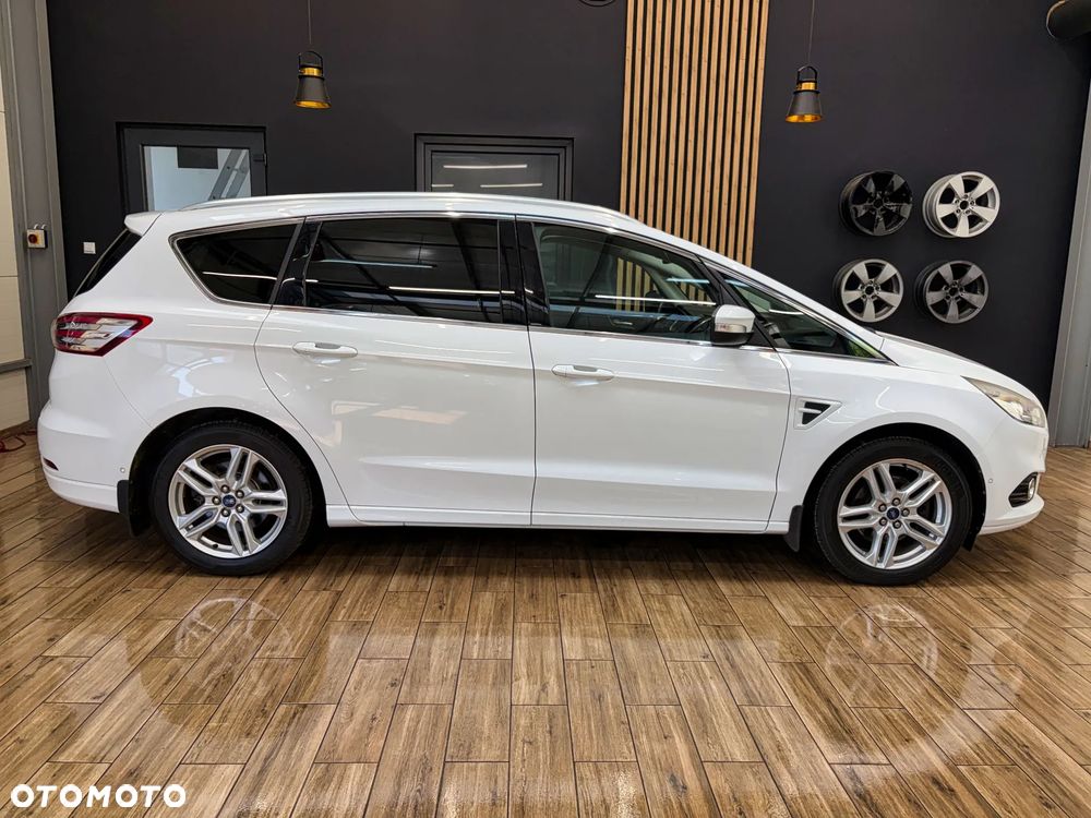 Ford S-Max 2.0 EcoBoost Titanium - 6