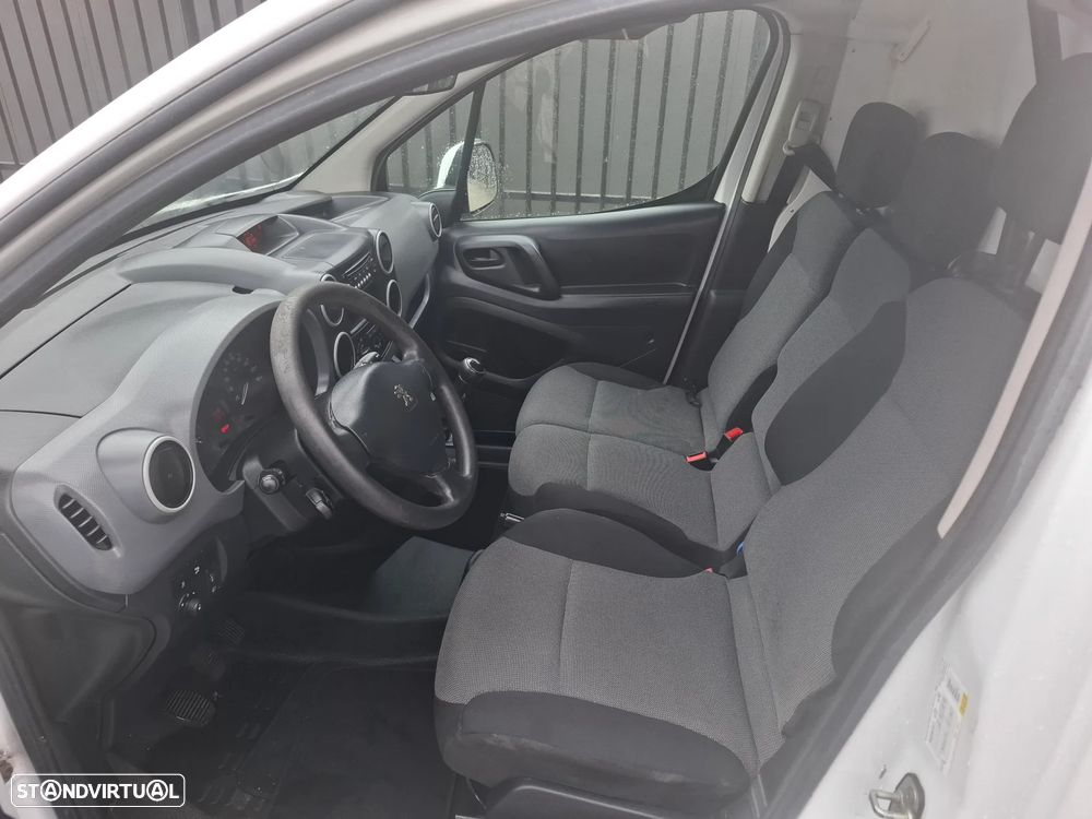 Peugeot PARTNER 1.6HDI 3LUG ISOTÉRMICO PEIXARIA/PADARIA ETC - 21