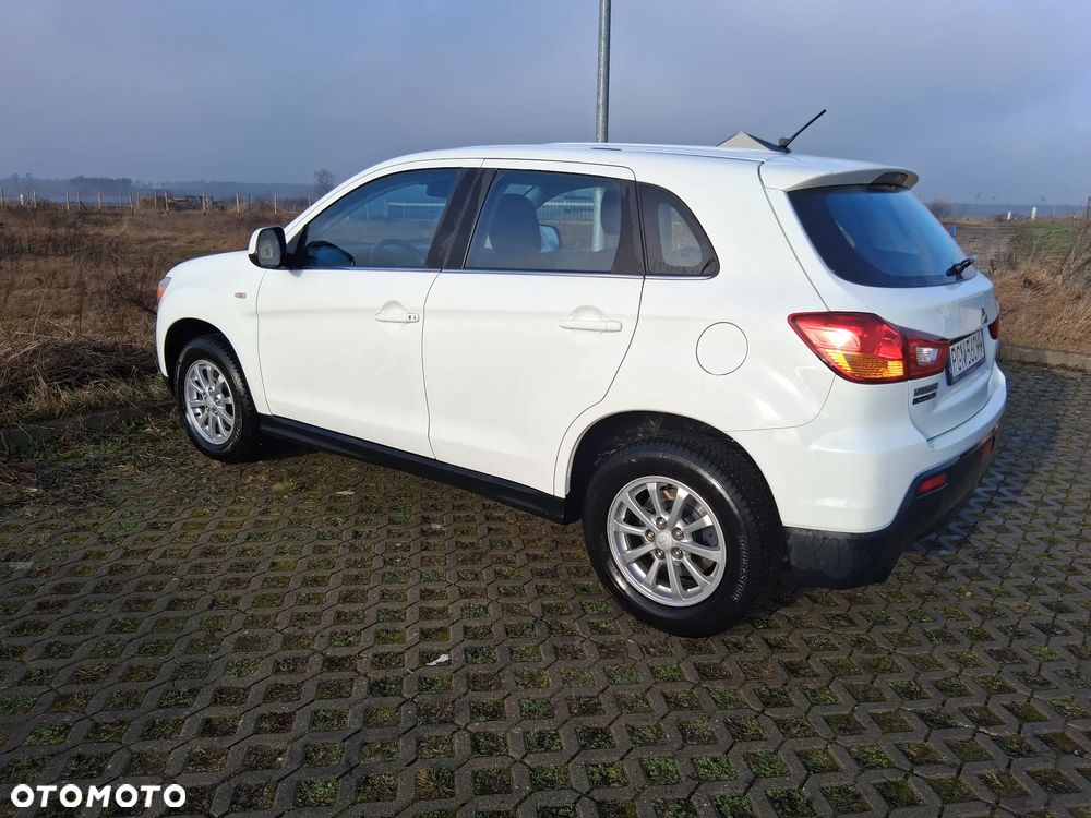 Mitsubishi ASX 1.8 DI-D 2WD Invite - 15