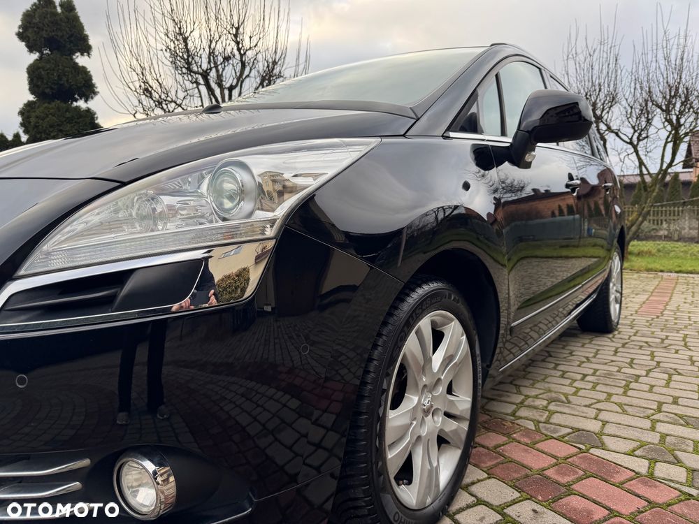 Peugeot 5008 1.6 THP Premium + - 11